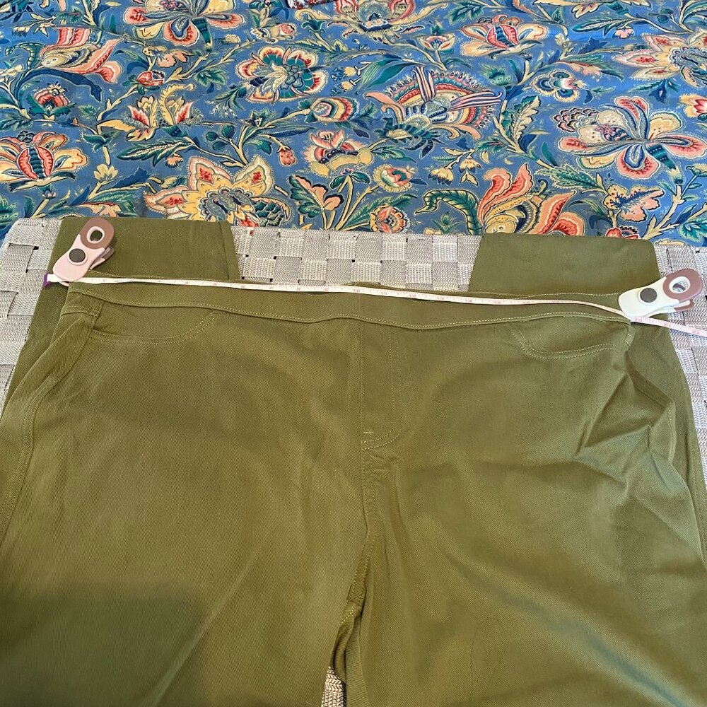 No Nonsense Green Leggings - Picture 9 of 12